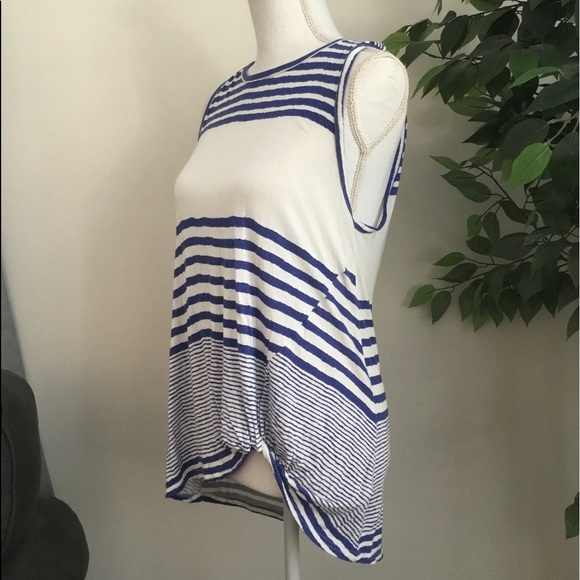 Asymmetrical - Picture 3 of 7